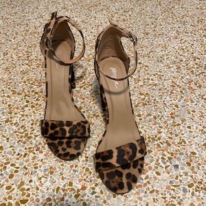 leopard print chunky heels never worn